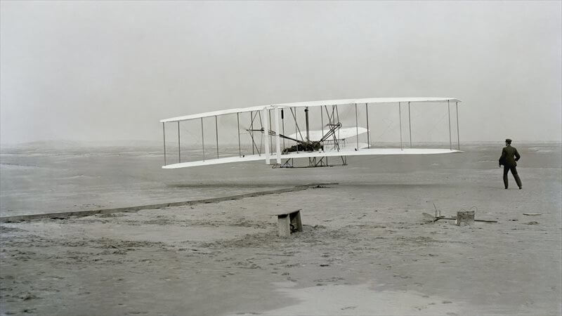 なら、空を飛べると信じれば飛べるのか？